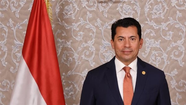 وزير الشباب والرياضة