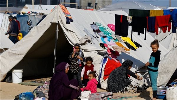 نازحون فلسطينيون