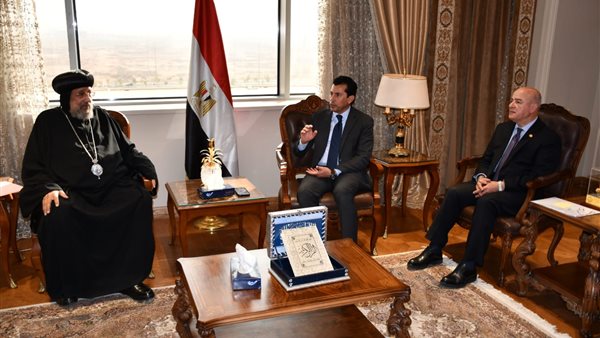 وزير الشباب والرياضة