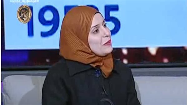 سيدة تستغيث من بطش