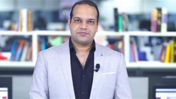 الكاتب الصحفي أحمد