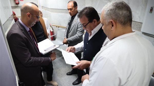 جانب من زيارة وزير