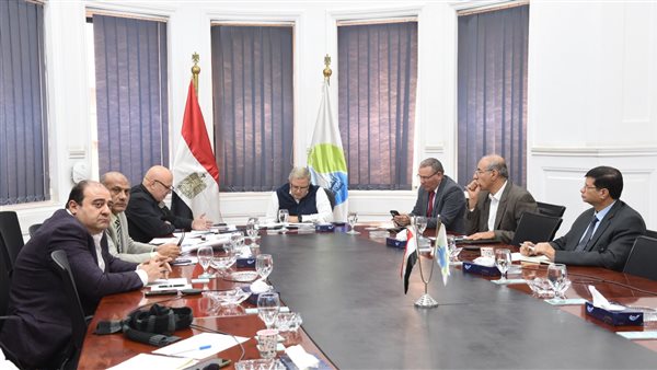 إجتماع رئيس شركة