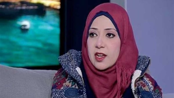 الدكتور إيمان شاكر