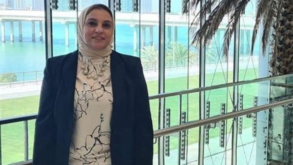 الدكتورة سالي عبد