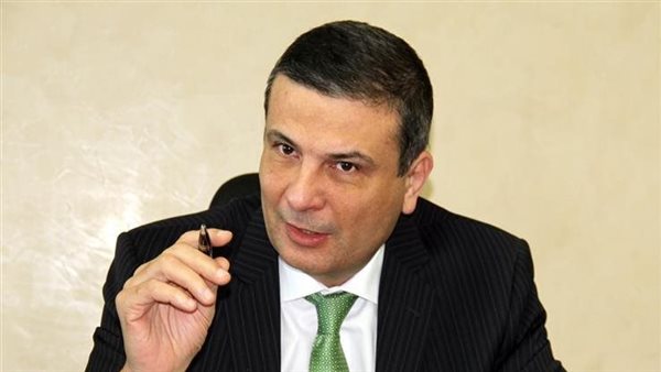 علاء فاروق رئيس البنك