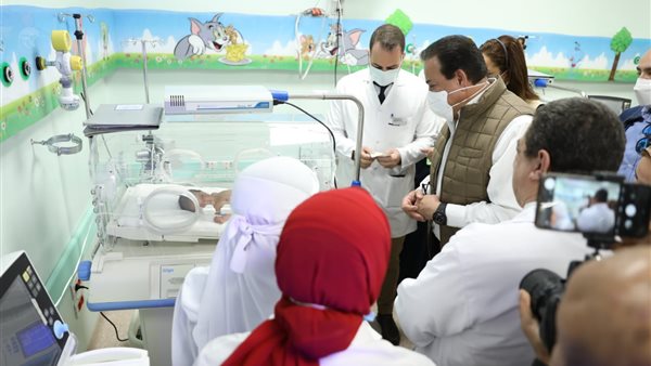 زيارة وزير الصحة