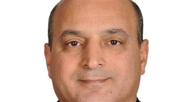 الدكتور أحمد سيد