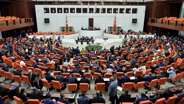 البرلمان التركي يوافق