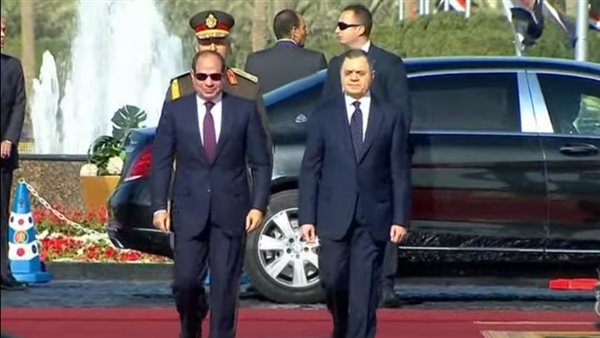 الرئيس السيسي يشهد
