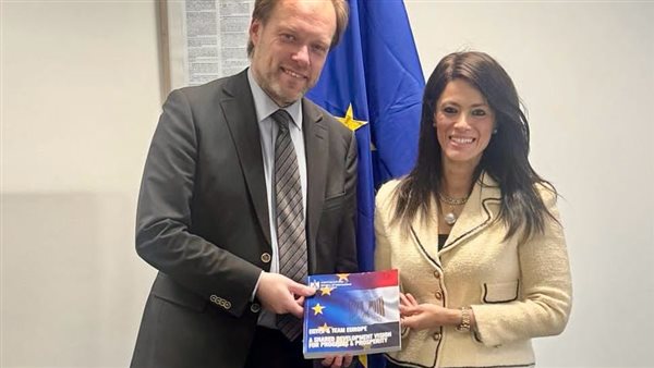 خلال الاجتماع اليوم