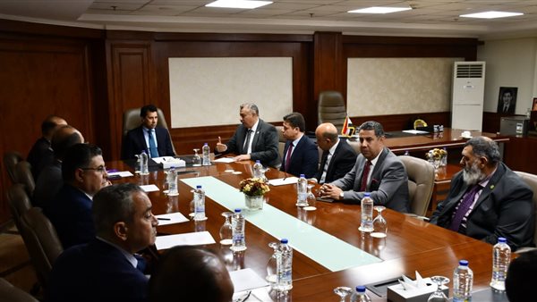 الدكتور أشرف صبحى