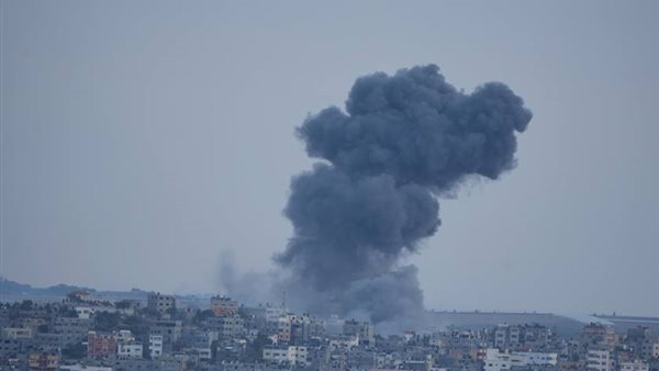 الغارات الإسرائيلية