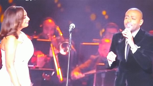 تامر عاشور وأنغام