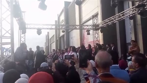 الكورال الغنائي للاغاني