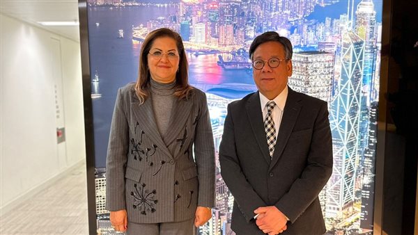 وزيرة التخطيط و وزير