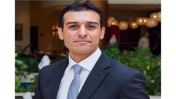 الدكتور إسلام عنان،