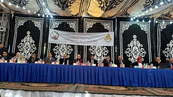 وزير الاسكان 