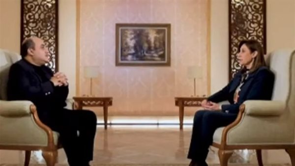 وزيرة الثقافة