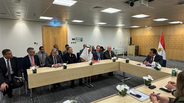 إجتماع وزير الصحة