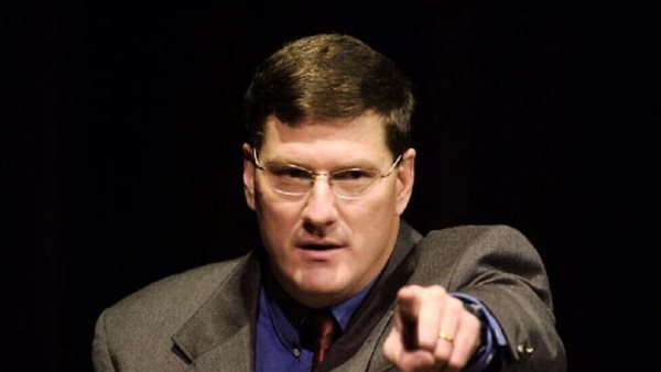 ضابط المخابرات الأمريكية