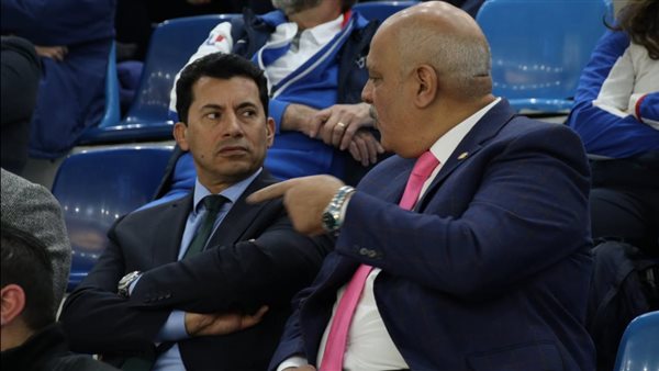 وزير الشباب والرياضة