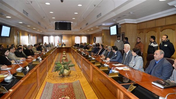 محافظ أسيوط يترأس