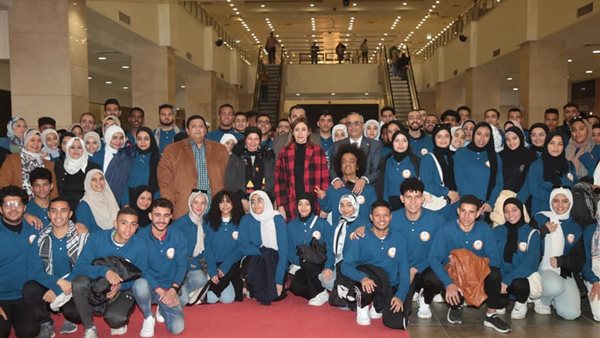 وزيرة الثقافة تستقبل