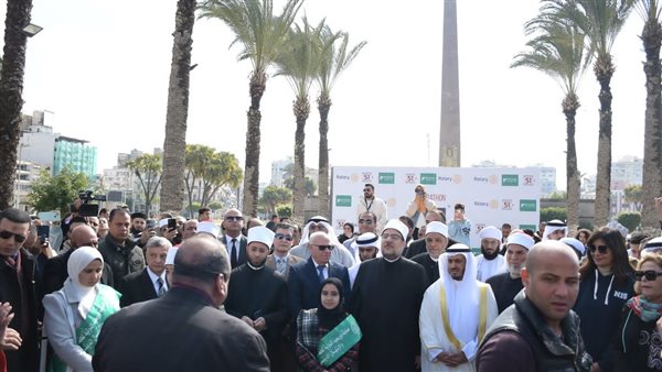 بحضور الوزراء والمسئولين..متسابقون