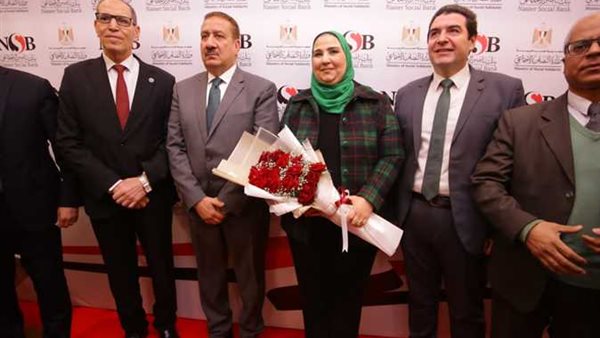 وزيرة التضامن تفتتح