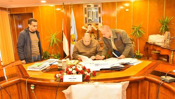 محافظ اسيوط يعتمد