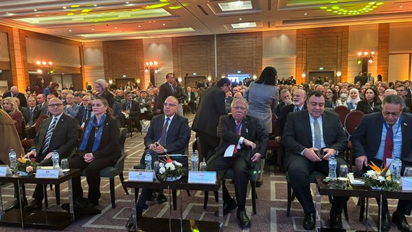 مشاركة وزير الري،