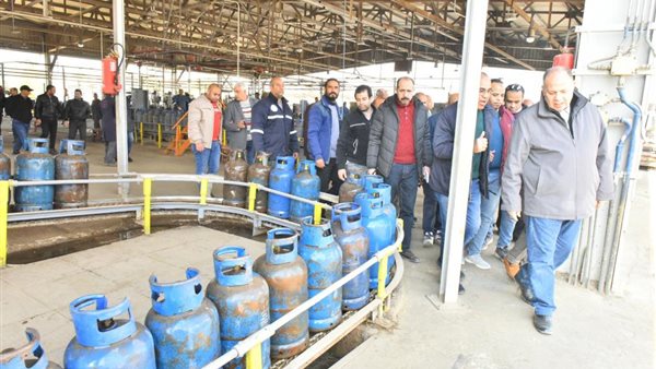 محافظ أسيوط يتفقد