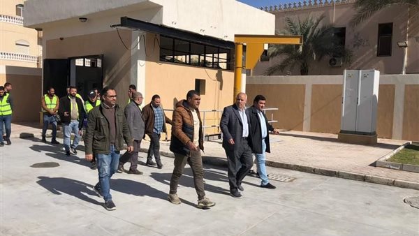 كمال بهجات، مساعد