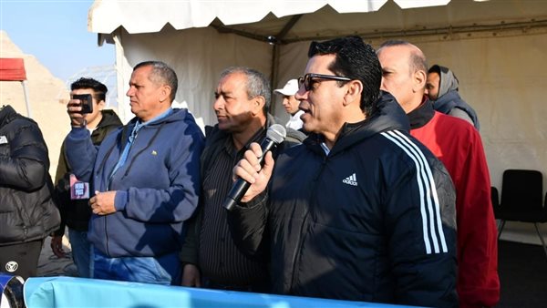 وزير الشباب والرياضة