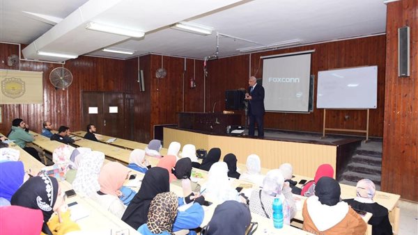 انتظام الدراسة بكليات