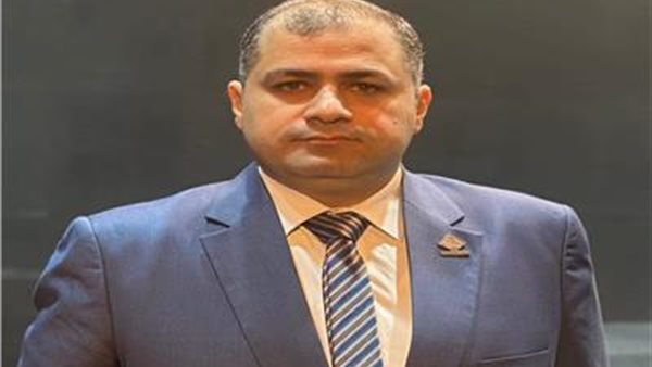  الدكتور حسن هجرس