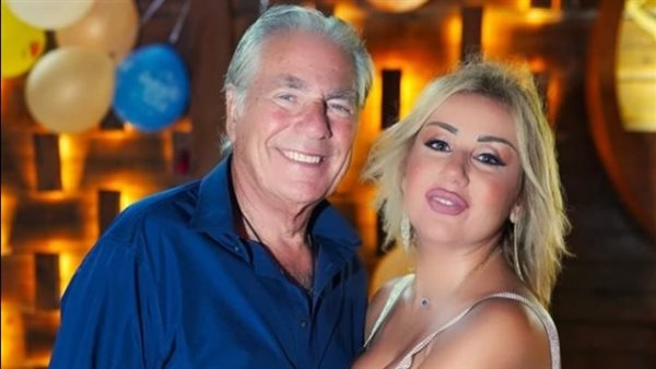 مصطفى فهمي وزوجته