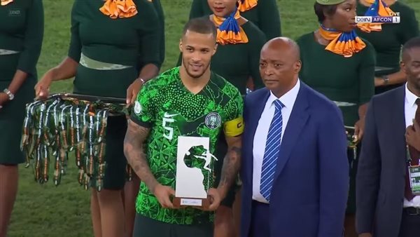 إيكونج لاعب نيجيريا