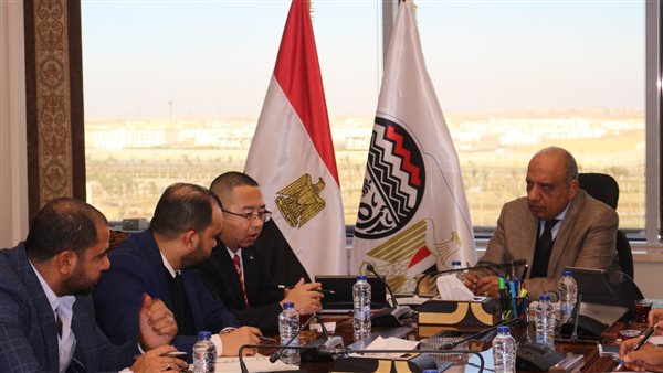 خلال الإجتماع اليوم