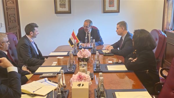 جانب من الحدث 