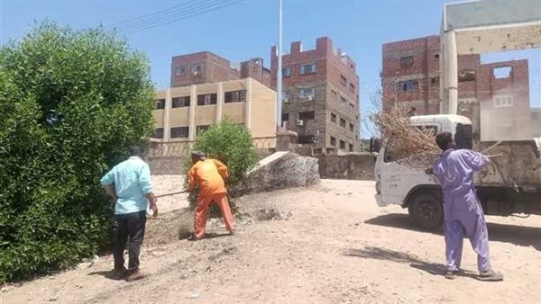 تنفيذ أعمال النظافة