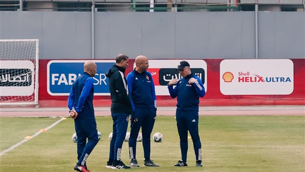 الجهاز الفني للأهلي