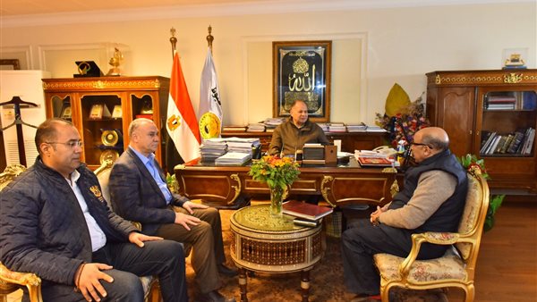 محافظ أسيوط يكثف