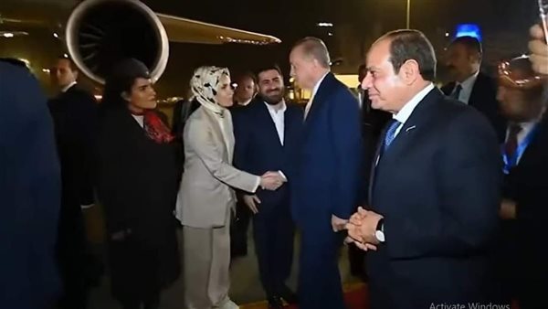 الرئيس السيسى يودّع