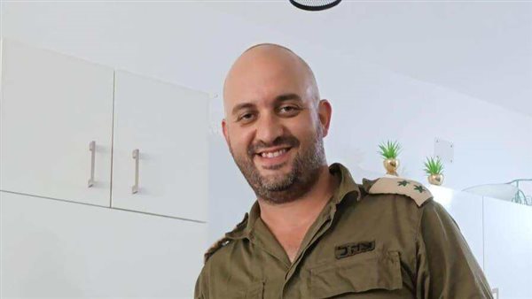 قائد الكتيبة المقدم