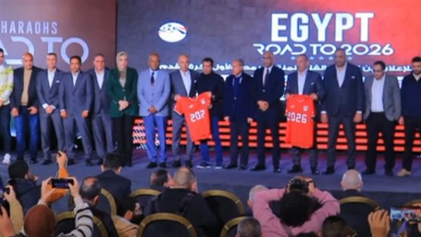 الجهاز اللفني لمنتخب