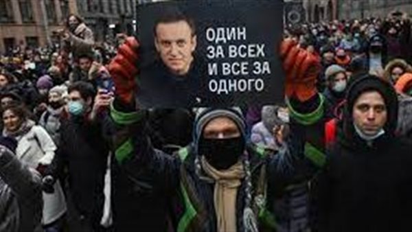 ارشيفية تدافع عن