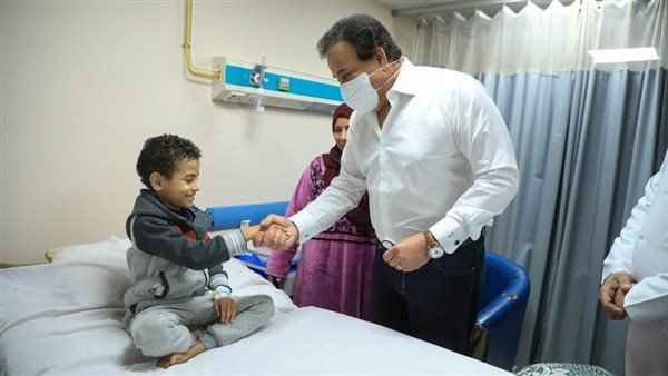 وزير الصحة يتفقد