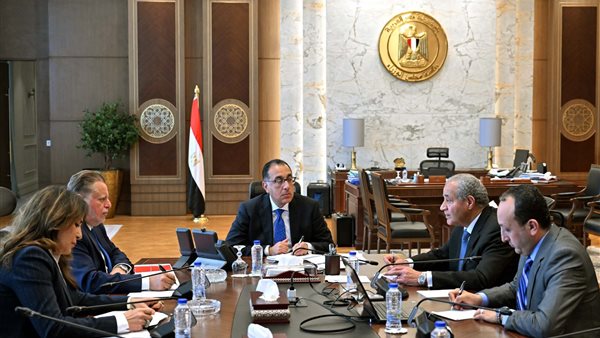  إجتماع رئيس مجلس